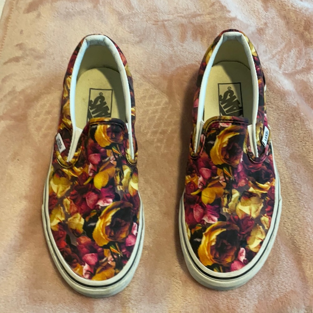 Vans slip on